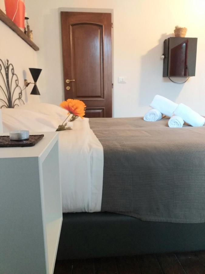 Suite Via Faenza Florence Ngoại thất bức ảnh